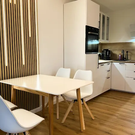 아파트 Neu! Hirschgrund 10 Og Panorama, Sauna, Pool