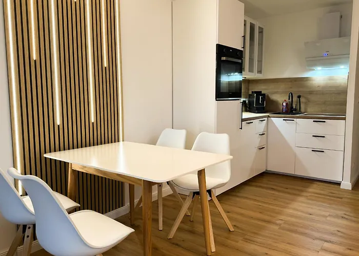 아파트 Neu! Hirschgrund 10 Og Panorama, Sauna, Pool